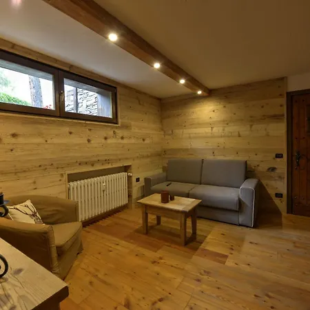 Bois Du Mont Blanc Apartment Courmayeur